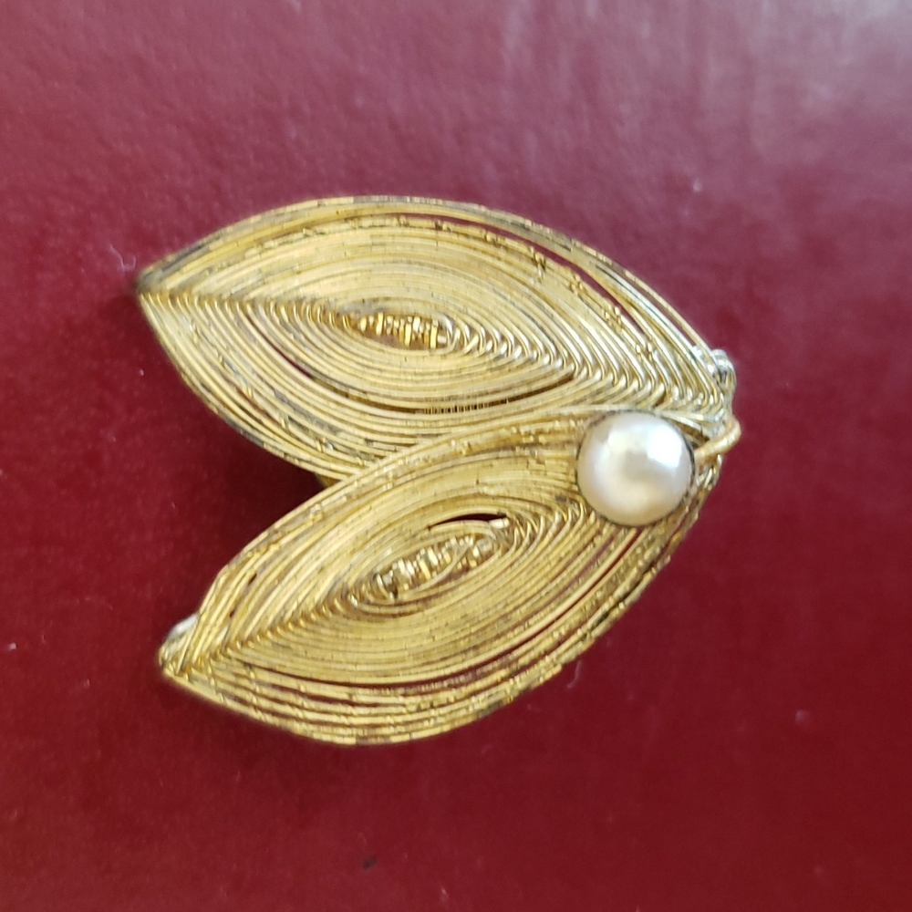 Vintage Earrings from Germany - Picture 2 of 6
